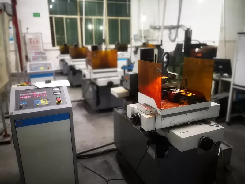 Wire cutting processing line